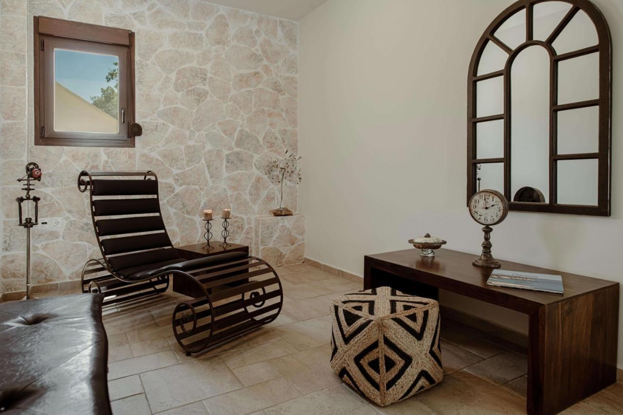 Villa Emma Gerani  Exterior photo